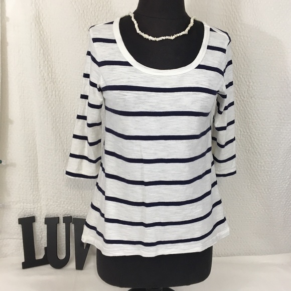 3 for $20🐳Vineyard Vines Navy & White Striped Top - Picture 6 of 8